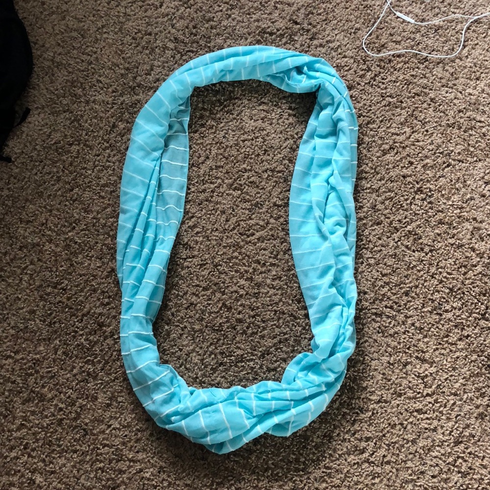 infinity scarf